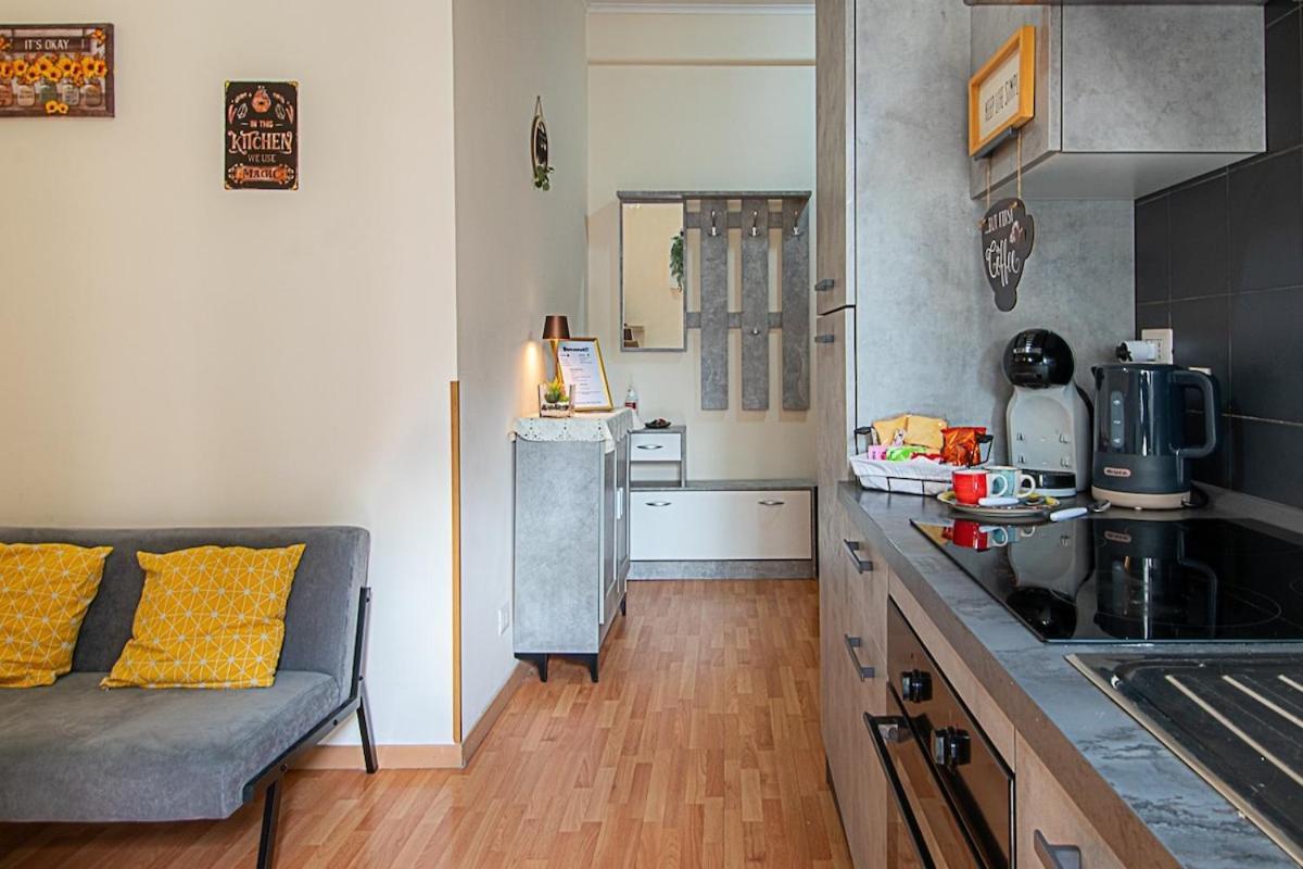 Henry's House Apartment