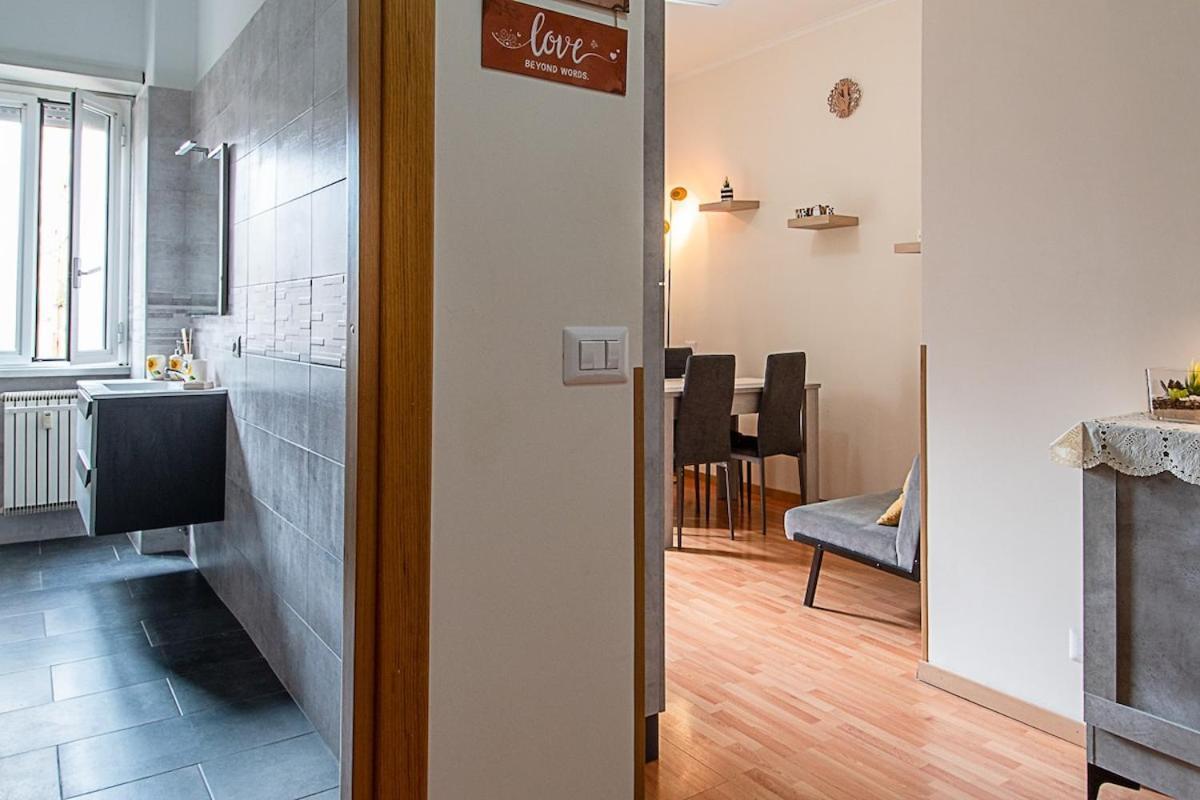 Henry's House Apartment Rom
